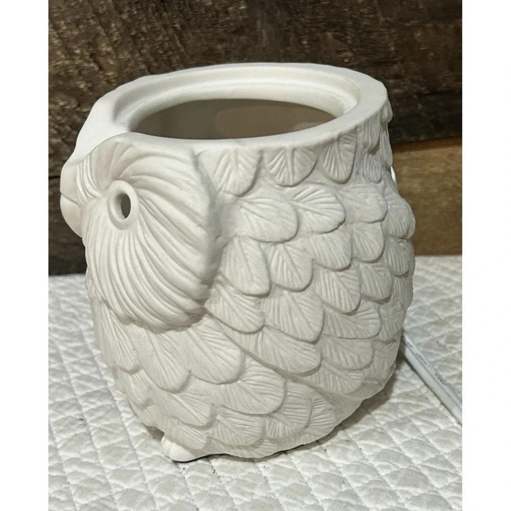 Scentsy whoot white